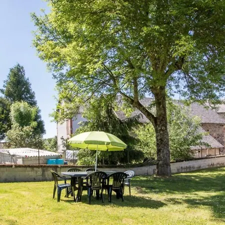 Messeix, 4 Pieces, 7 Personnes - Fr-1-630-20 Сasa de vacaciones