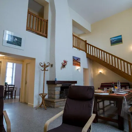 Сasa de vacaciones Messeix, 4 Pieces, 7 Personnes - Fr-1-630-20
